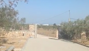 <small>Terrain </small> À Vendre à côté du MALL